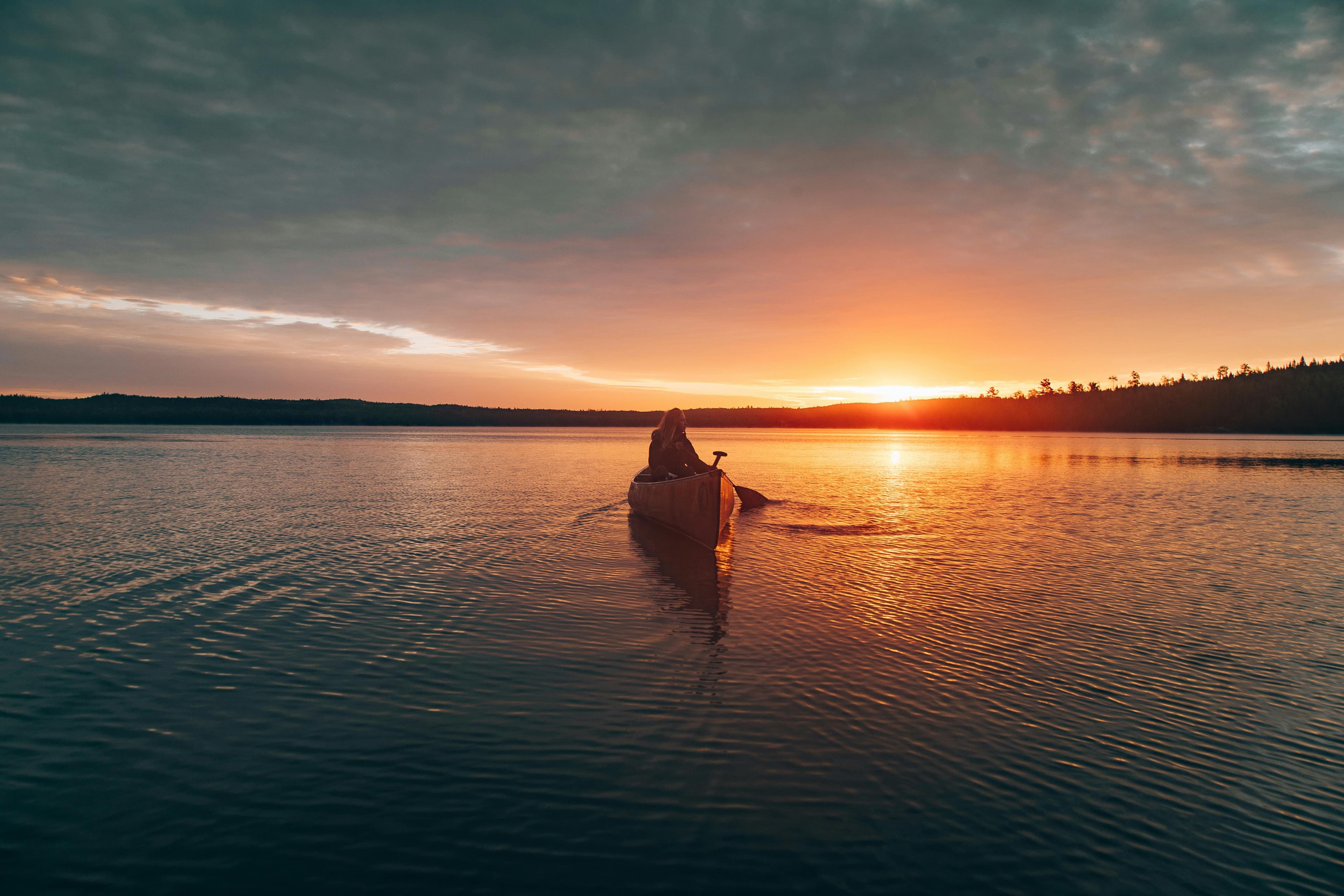 Canoe rental on Lake Chatuge near Hiawassee GA
